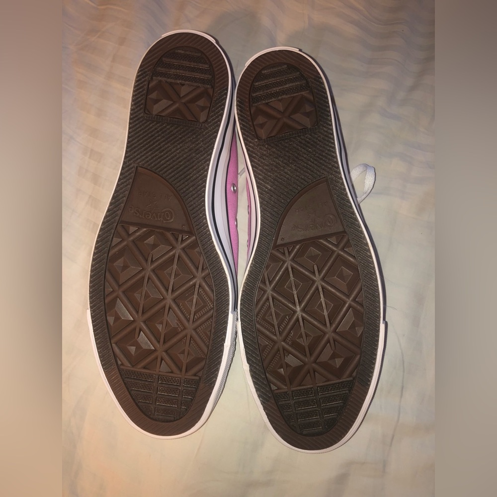 Pink Converse - Picture 2 of 3